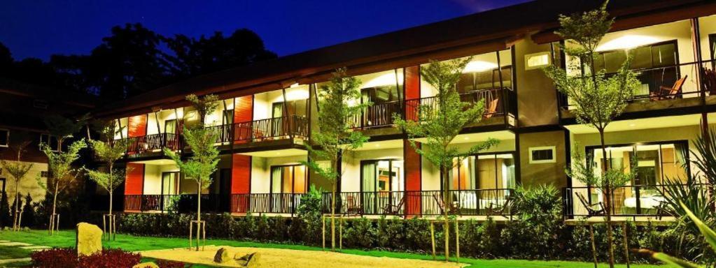 The Breeze Lipe Resort Εξωτερικό φωτογραφία