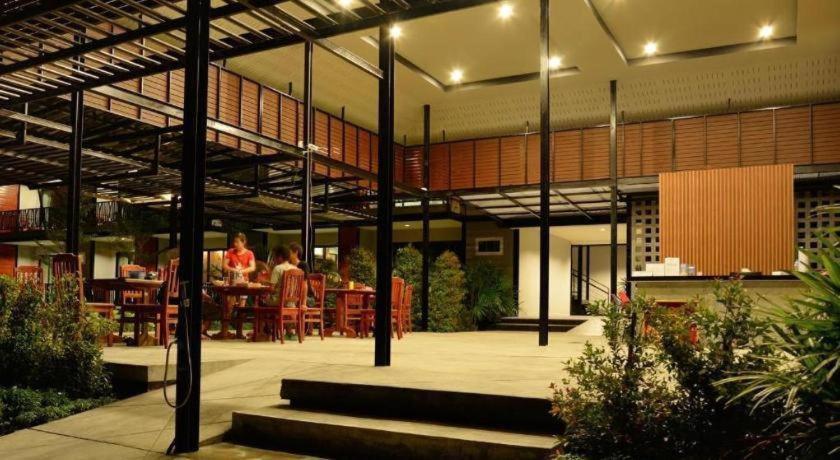 The Breeze Lipe Resort Εξωτερικό φωτογραφία