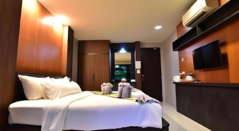 The Breeze Lipe Resort Εξωτερικό φωτογραφία