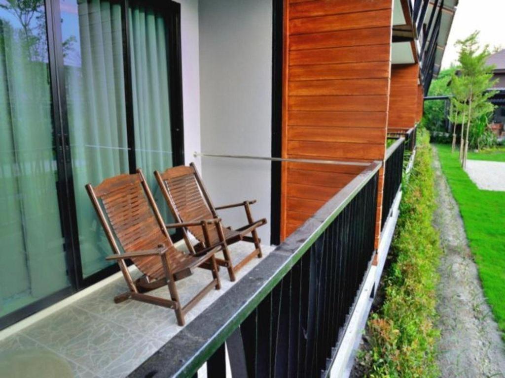 The Breeze Lipe Resort Εξωτερικό φωτογραφία